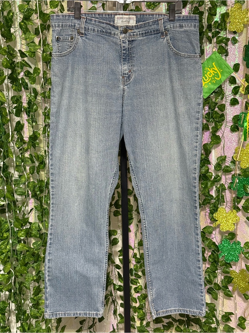 Lee Riders Women's Mid Rise Straight Leg 5 Pocket Desig Jeans Misses 16 Short